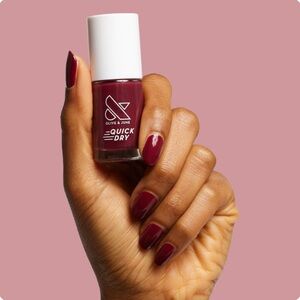 Olive & June Quick Dry Nail Polish - Cabernet, NEW